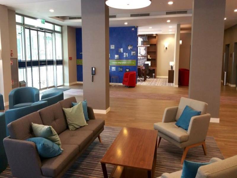 Hampton By Hilton