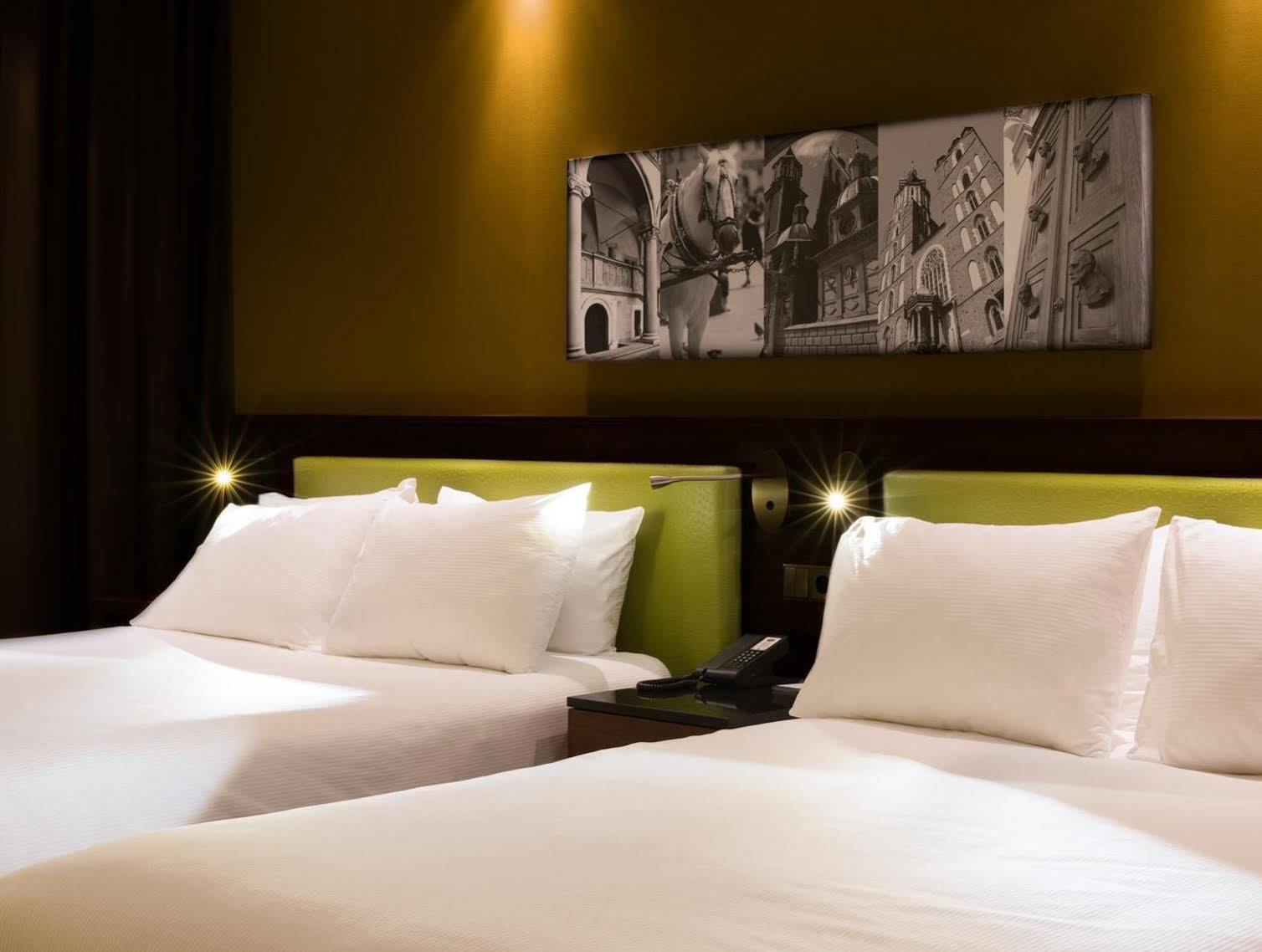 Hampton By Hilton Hotel